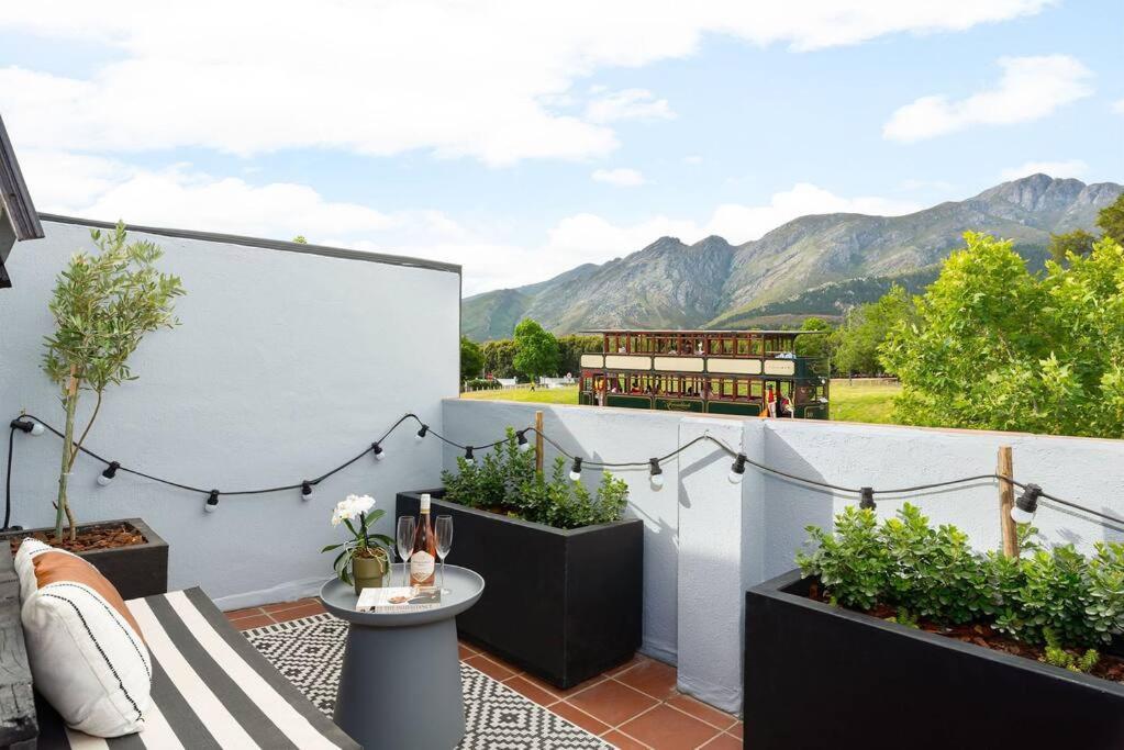 The Tram Stop Apartment Franschhoek